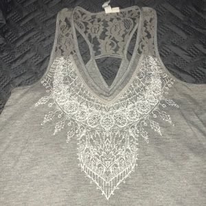 Cute detailed tank top
